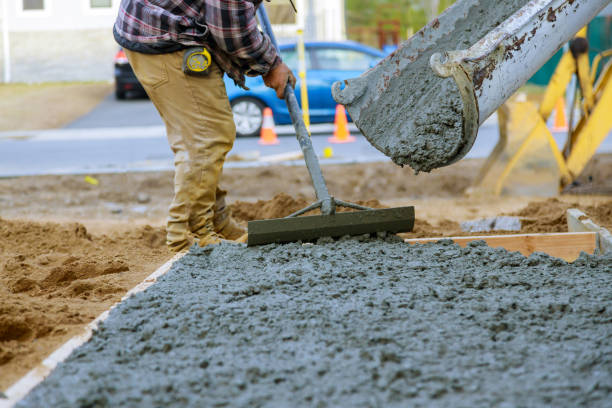 Best Concrete demolition services  in Cornville, AZ